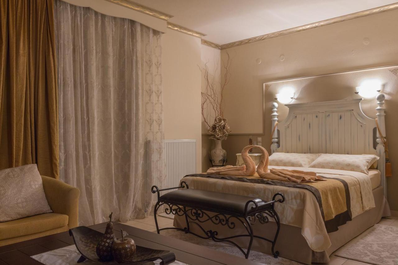 Akrolimnion Hotel Янина Екстериор снимка